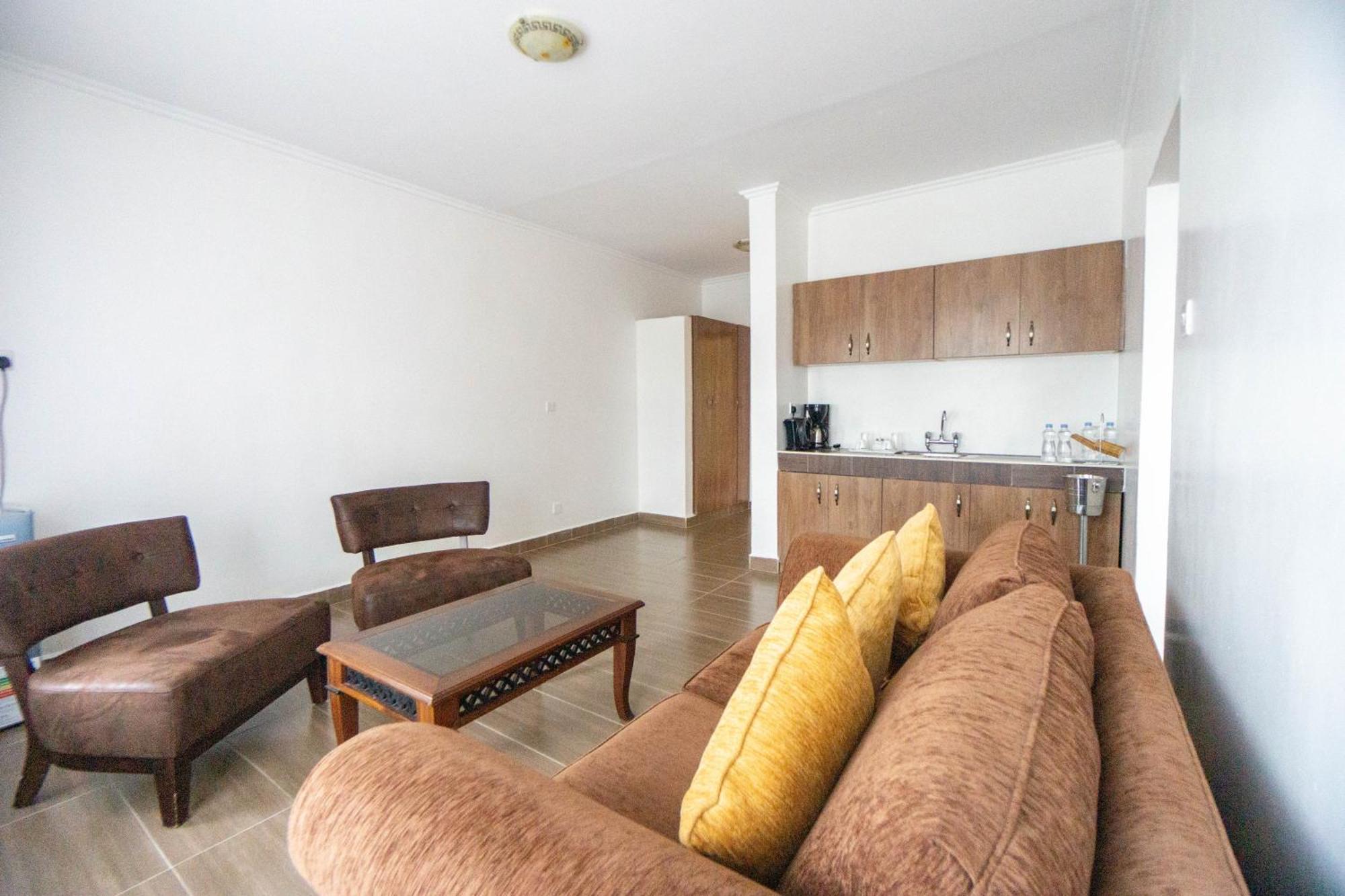 Lukenya Getaway Hotel Athi River Ngoại thất bức ảnh